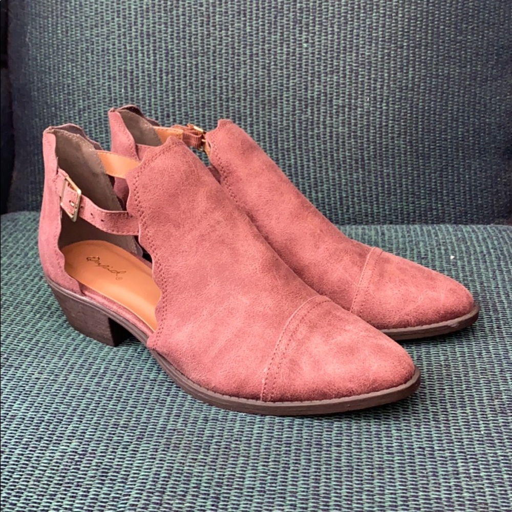 Qupid purple boots